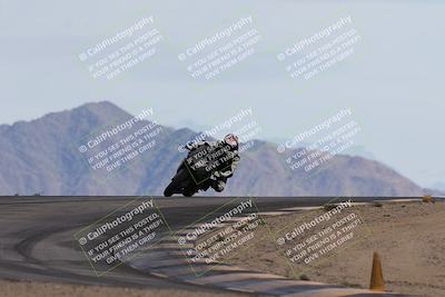 media/Nov-16-2025-Race Pace (Sun) [[8c5fa54630]]/Non Verified Riders (1st 20 Minutes)/6-Turn 12 (2pm)/